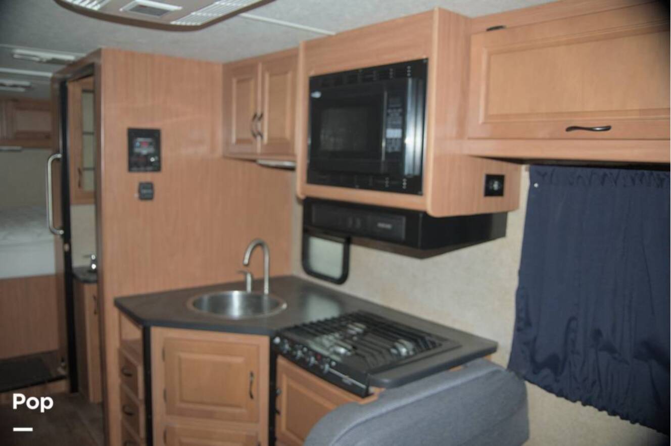 A photo of this 2016 Thor Motor Coach Majestic 28A