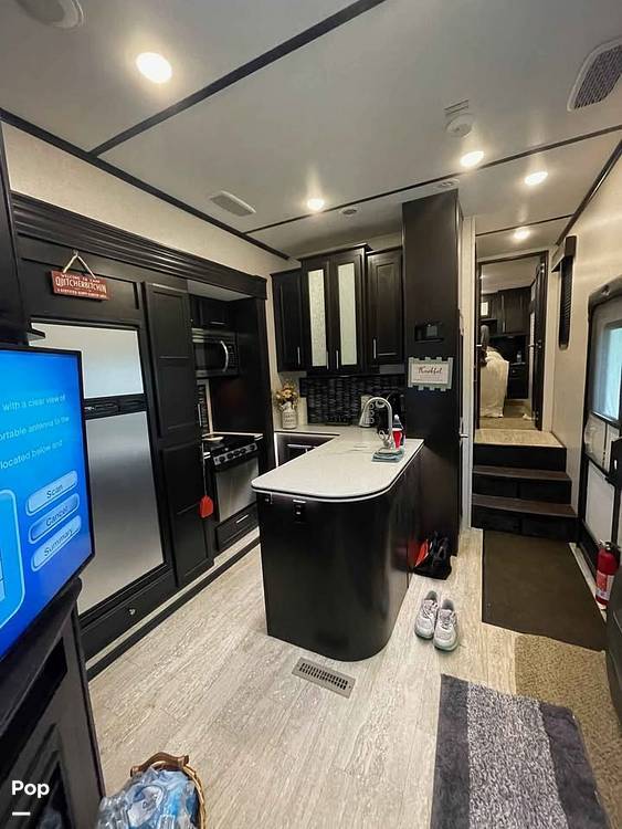 2017 Jayco Seismic Wave 355W in princeton IL