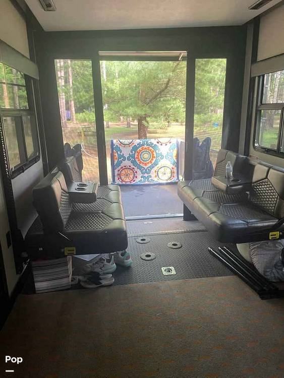 2017 Jayco Seismic Wave 355W in princeton IL