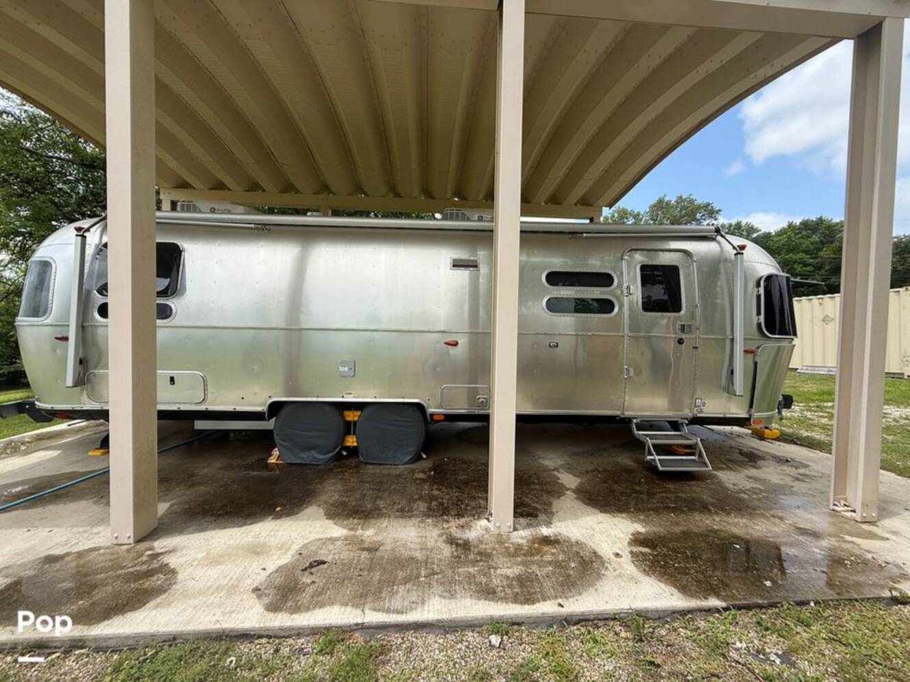A photo of this 2024 Airstream International 30RB TWIN