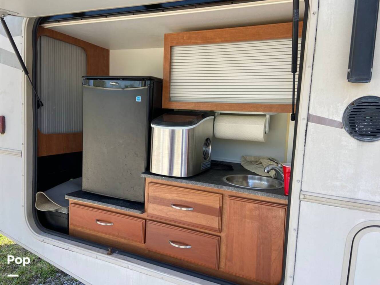 A photo of this 2017 Winnebago Sunstar 29VE