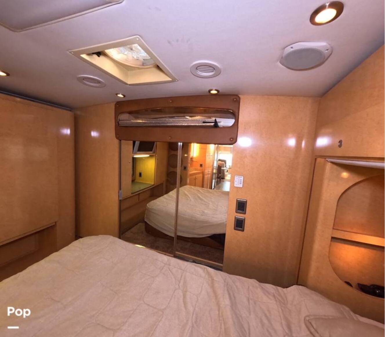 A photo of this 2006 Airstream Land Yacht A37