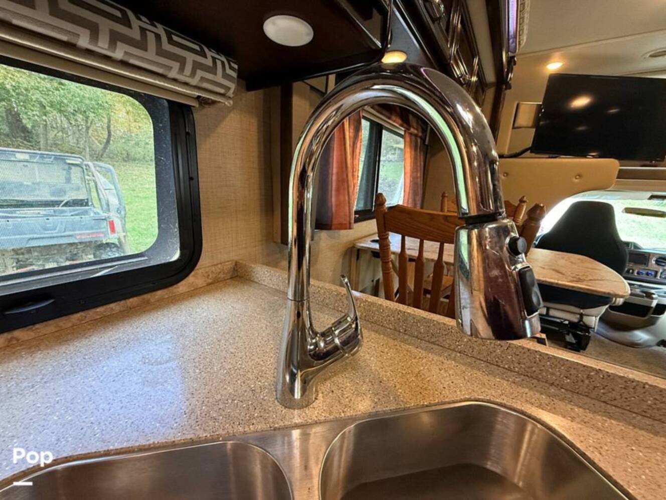 A photo of this 2017 Thor Motor Coach Quantum WS31