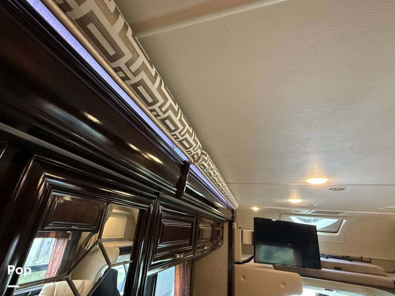 A photo of this 2017 Thor Motor Coach Quantum WS31