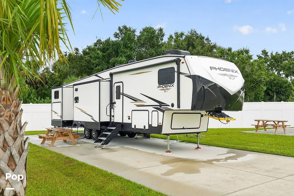 View more photos of this listing