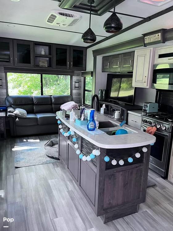 2021 Alliance Rv Paradigm 390MP in susquehanna PA