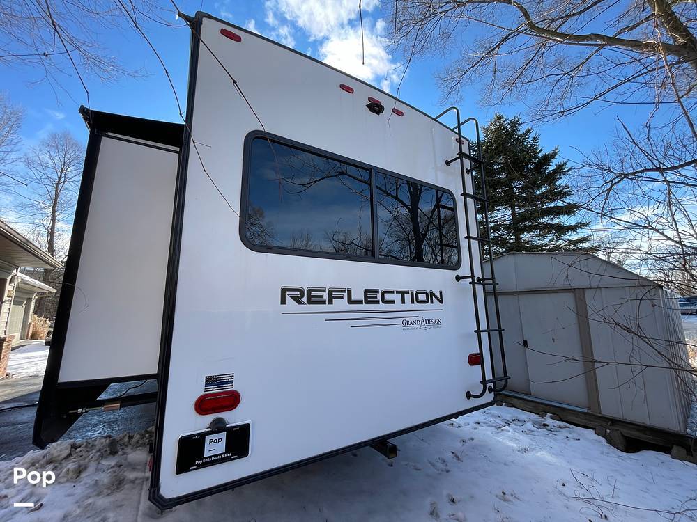 View more photos of this listing