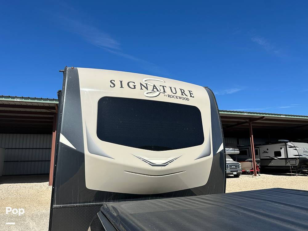 2020 Rockwood Signature 8327SB in new braunfels TX