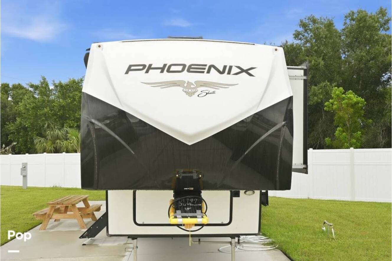 A photo of this 2023 Shasta Phoenix 367BH