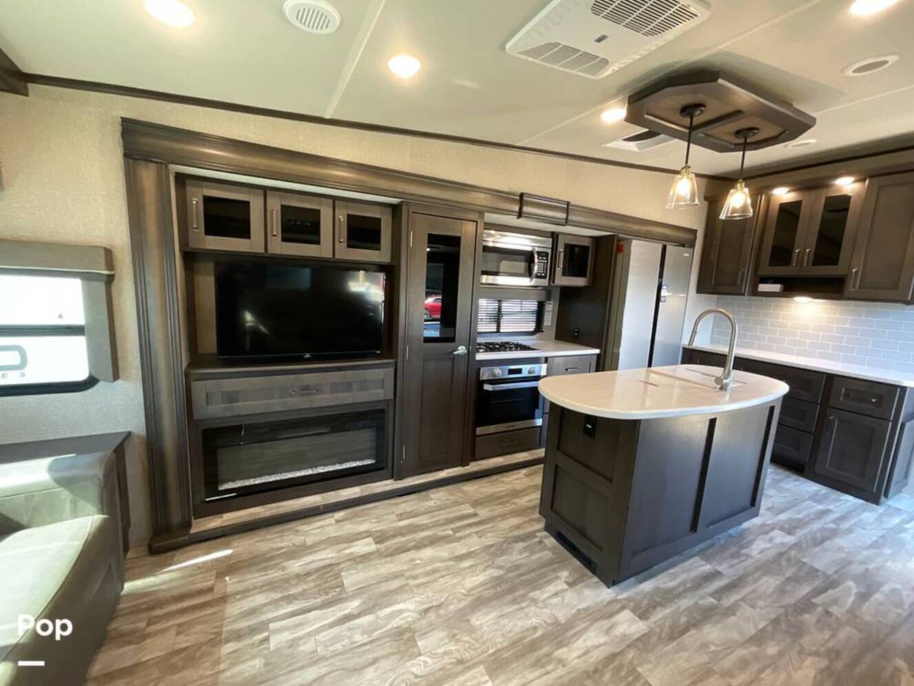 A photo of this 2022 Grand Design Reflection 337RLS