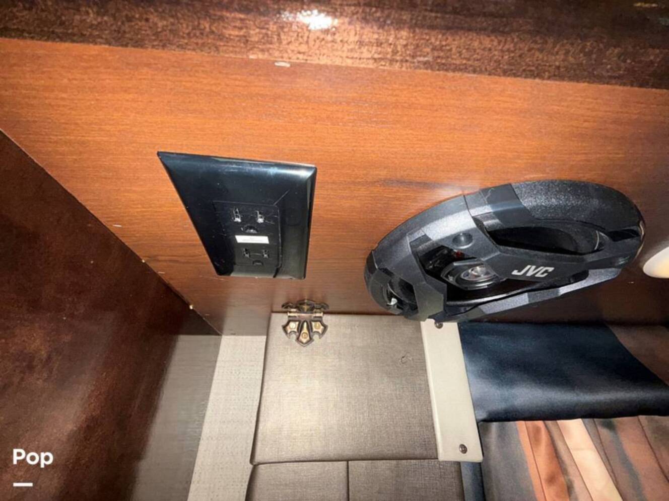 A photo of this 2017 Thor Motor Coach Quantum WS31