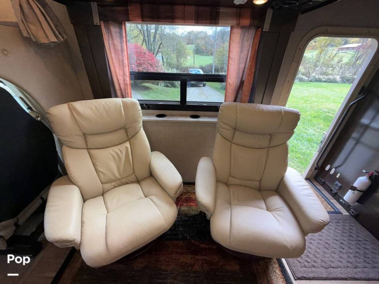 A photo of this 2017 Thor Motor Coach Quantum WS31