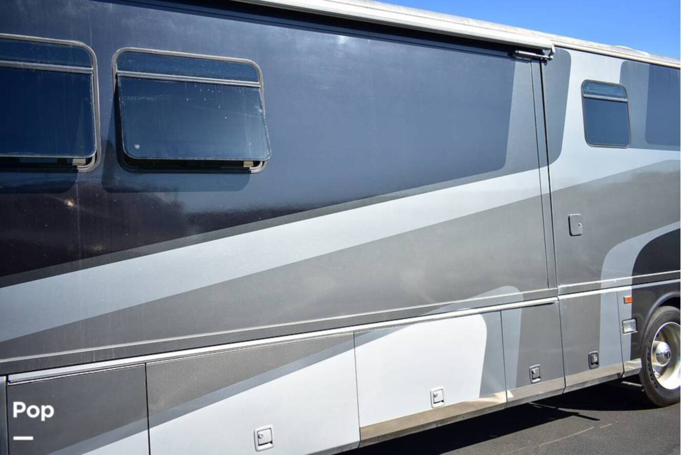 A photo of this 2006 Airstream Land Yacht A37