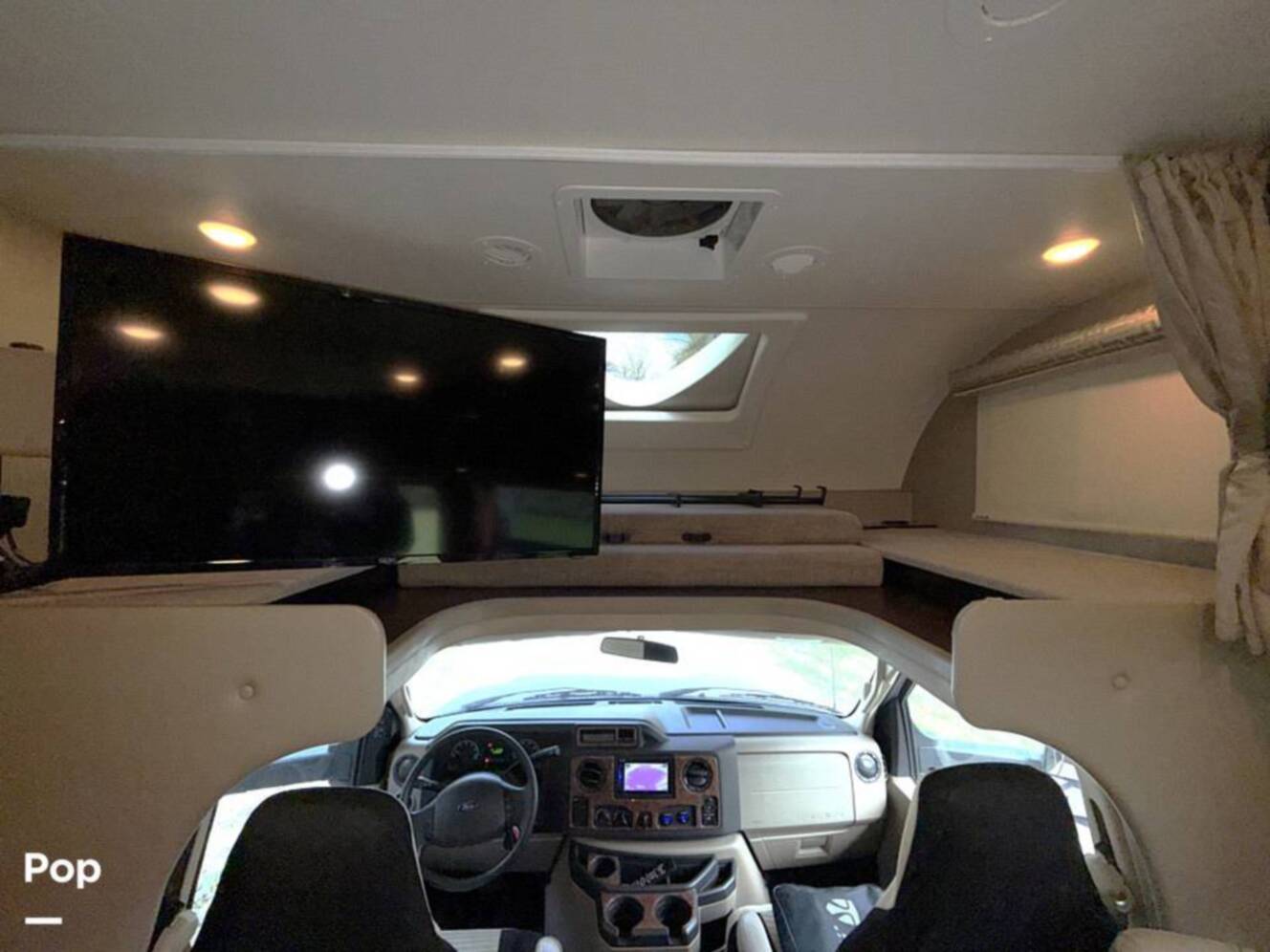A photo of this 2017 Thor Motor Coach Quantum WS31