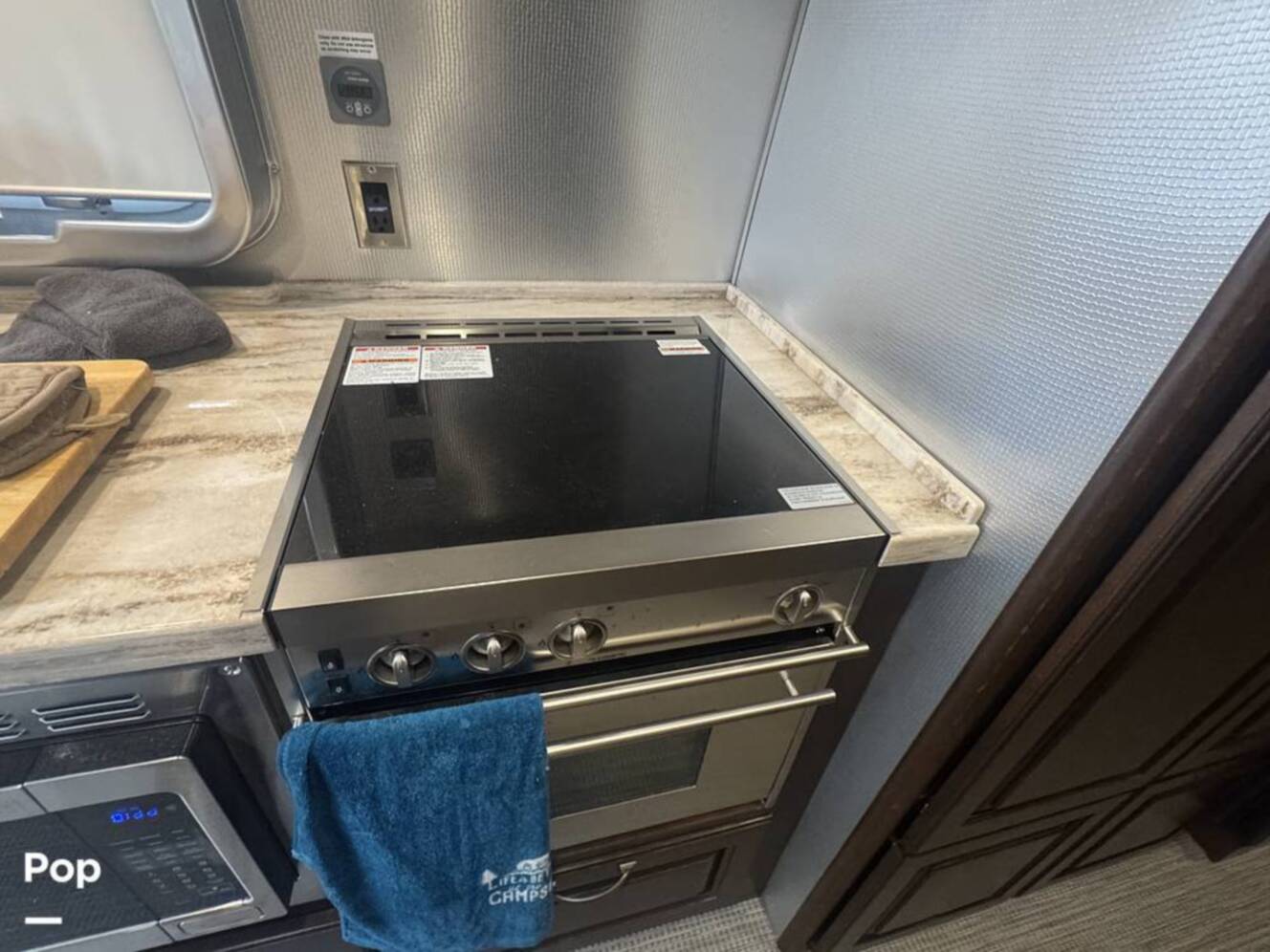 A photo of this 2020 Airstream Classic 30RB Twin