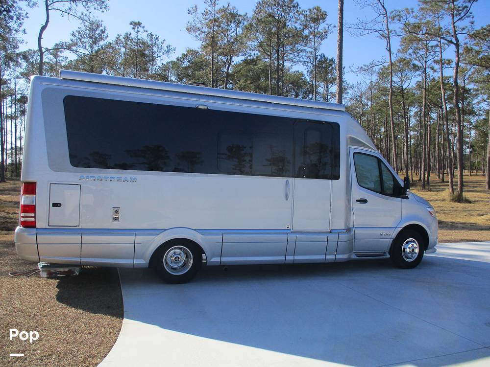 2020 Airstream Atlas Murphy Suite in oriental NC