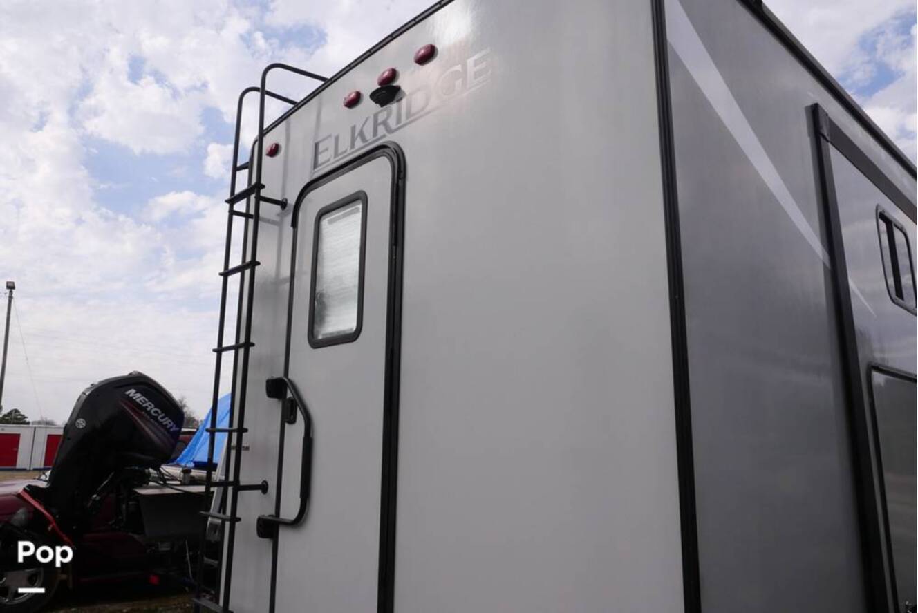 A photo of this 2021 Heartland ElkRidge 38RSRT