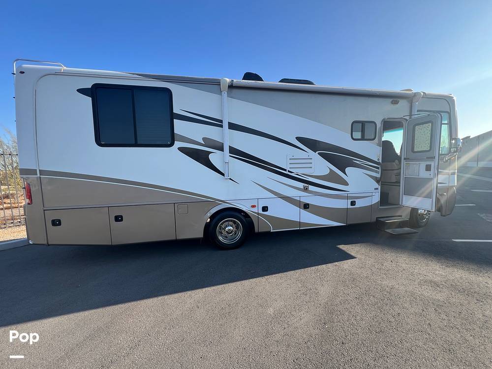 2012 Holiday Rambler Vacationer 30SFS in goodyear AZ