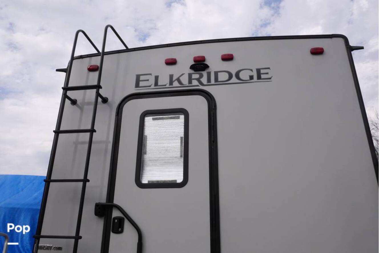 A photo of this 2021 Heartland ElkRidge 38RSRT