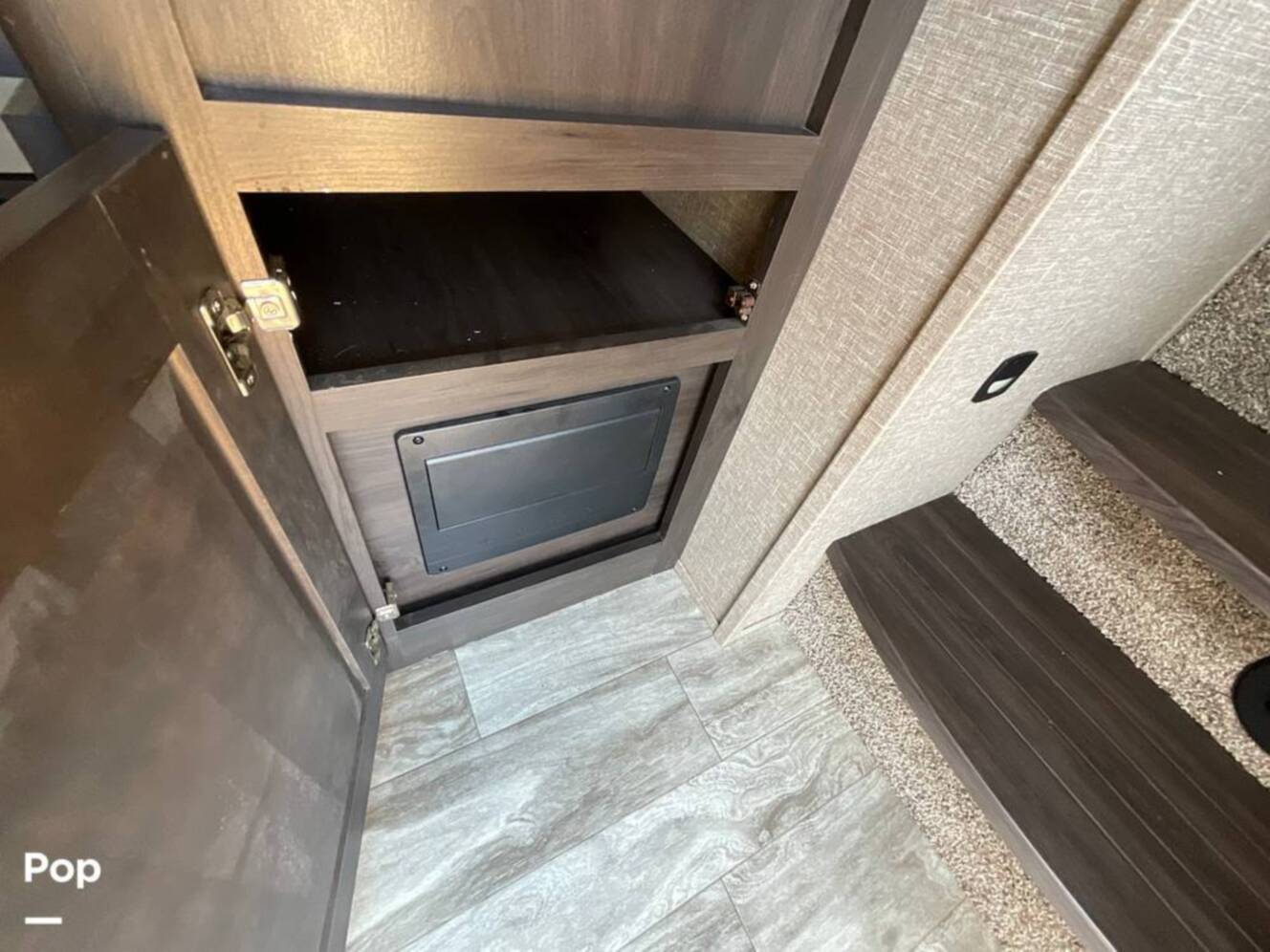 A photo of this 2022 Grand Design Reflection 337RLS