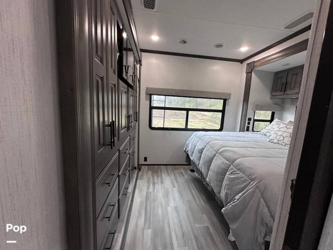 A photo of this 2021 Heartland Bighorn 3995FK