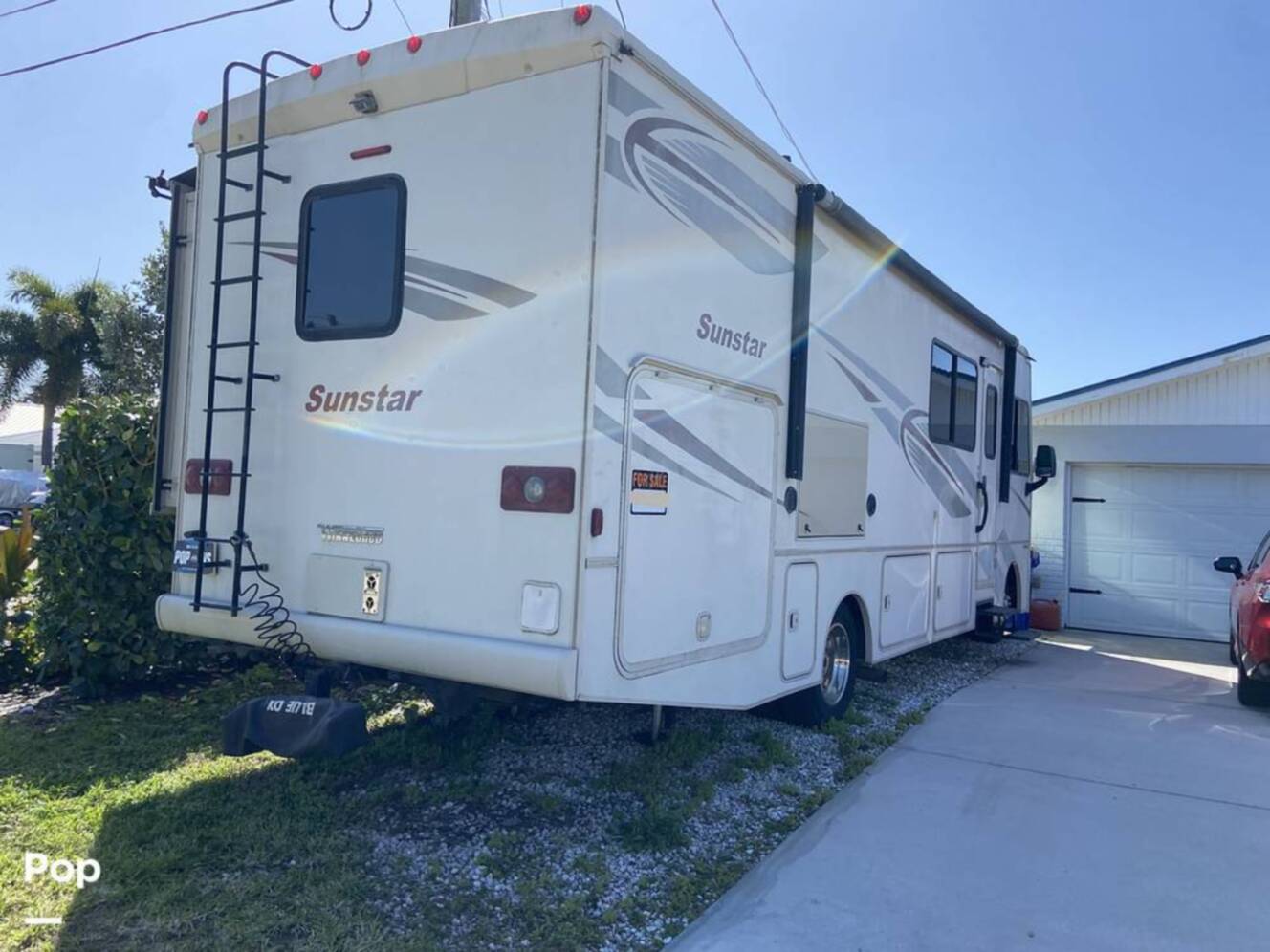 A photo of this 2017 Winnebago Sunstar 29VE