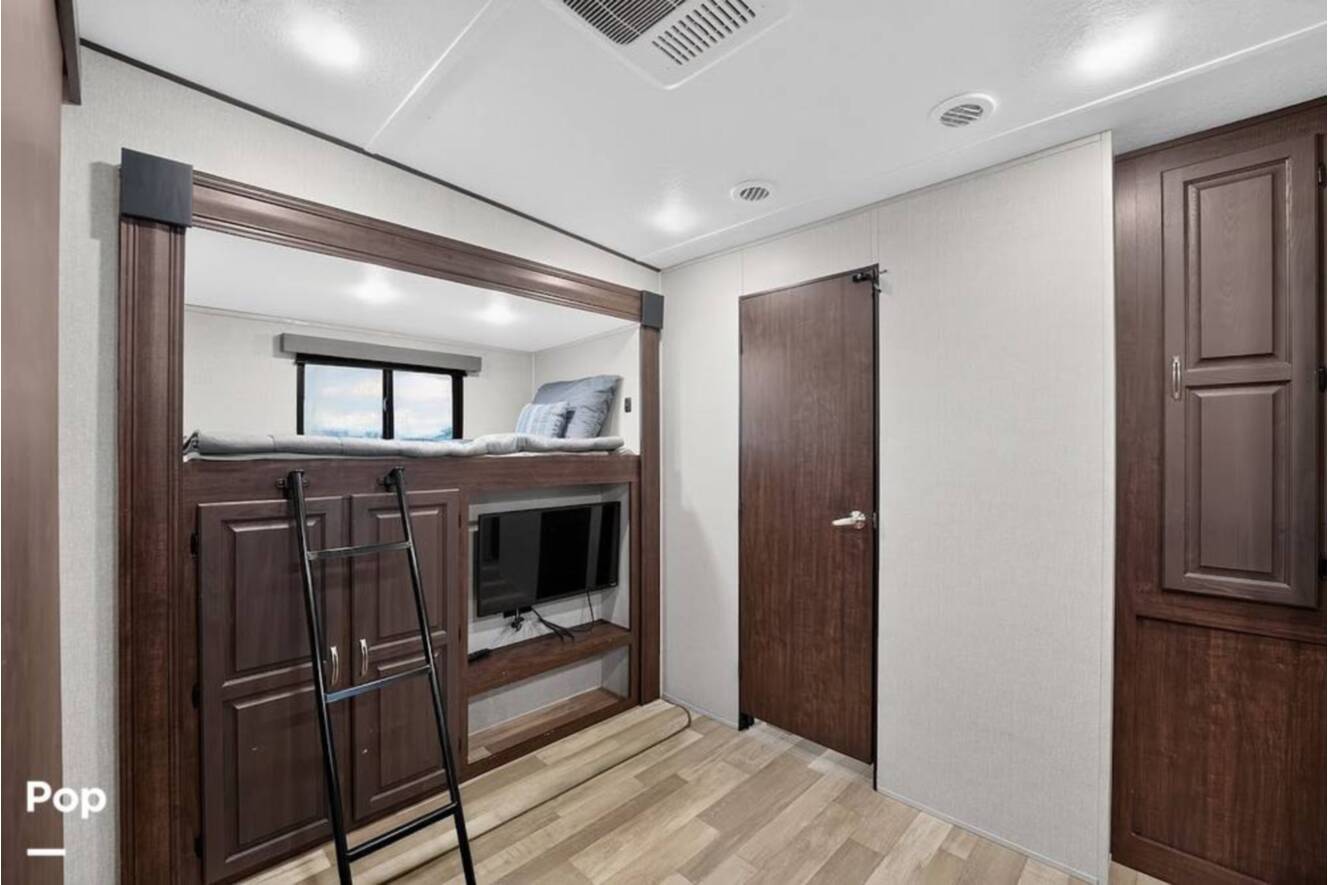 A photo of this 2023 Shasta Phoenix 367BH