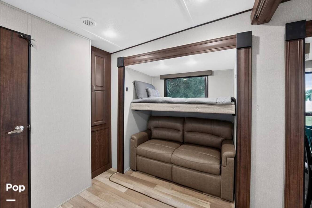 A photo of this 2023 Shasta Phoenix 367BH