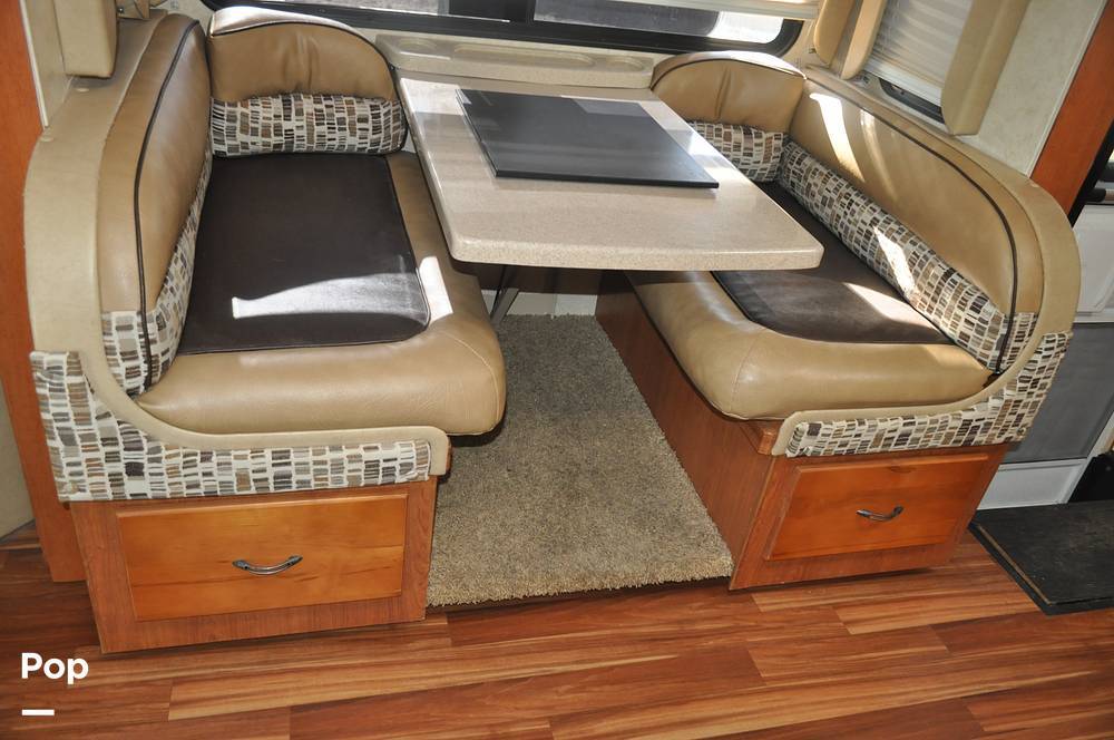 2013 Coachmen Concord 300TS in bullhead city AZ
