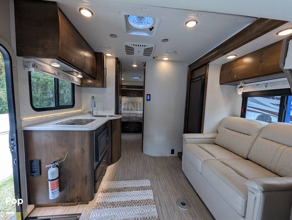 2018 Tiffin Wayfarer 24BW in odessa FL