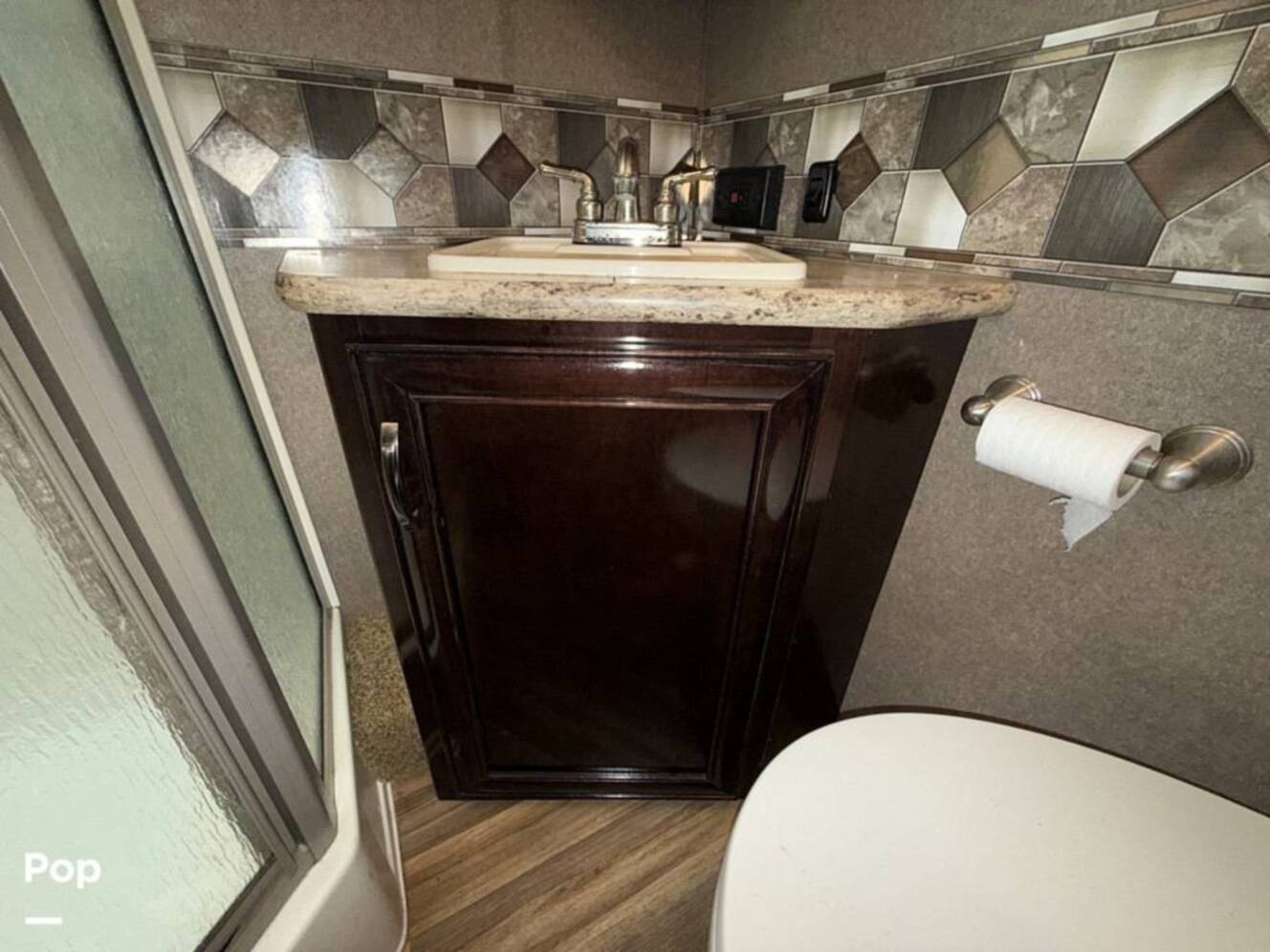 A photo of this 2017 Thor Motor Coach Quantum WS31