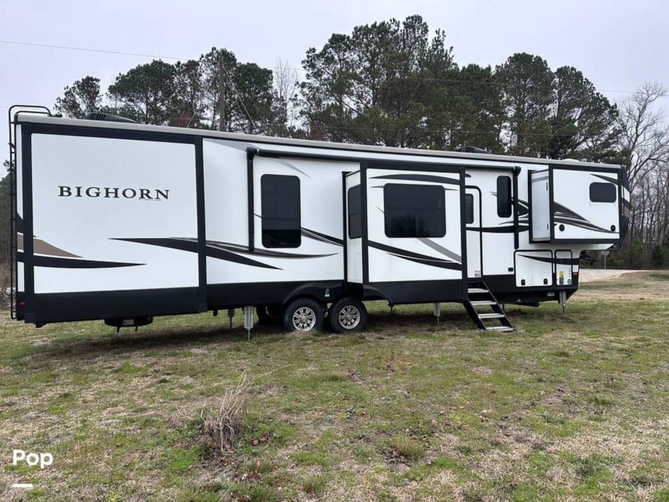 A photo of this 2021 Heartland Bighorn 3995FK