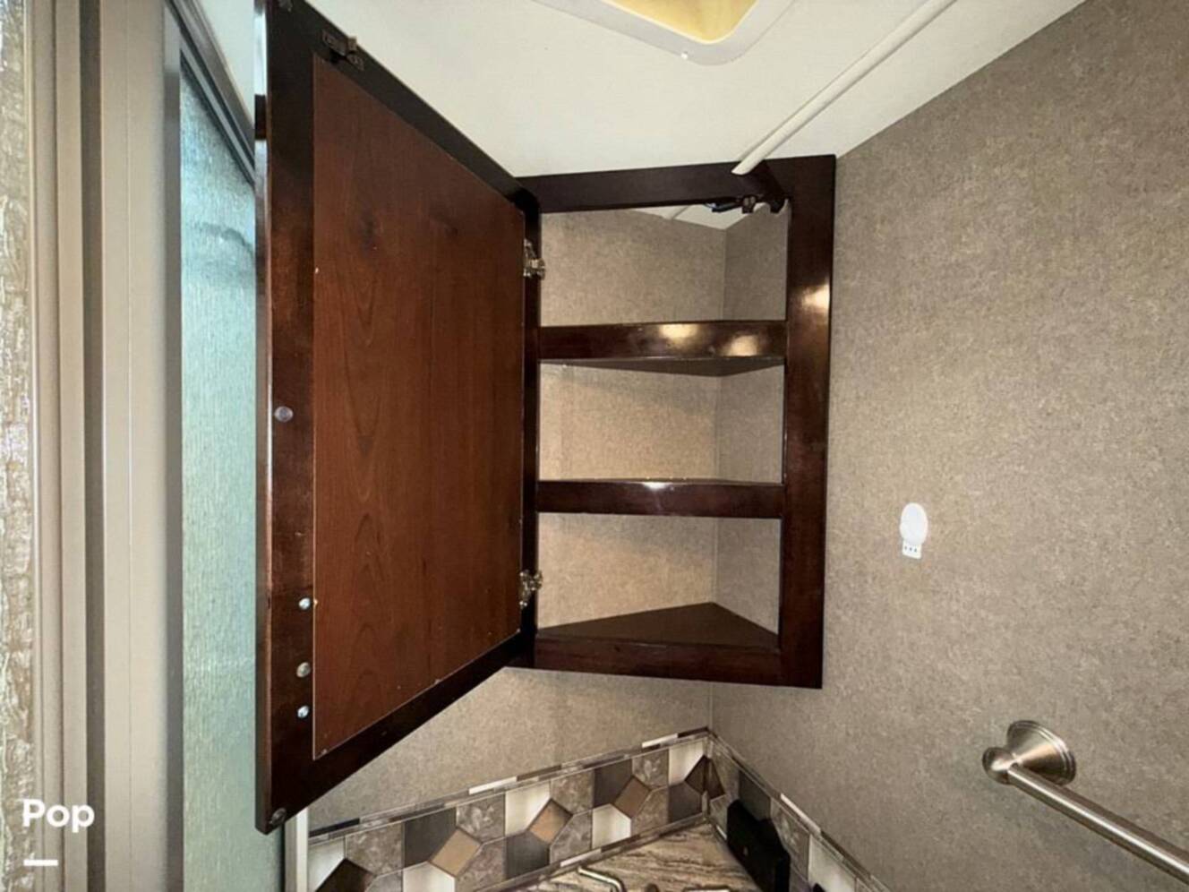 A photo of this 2017 Thor Motor Coach Quantum WS31