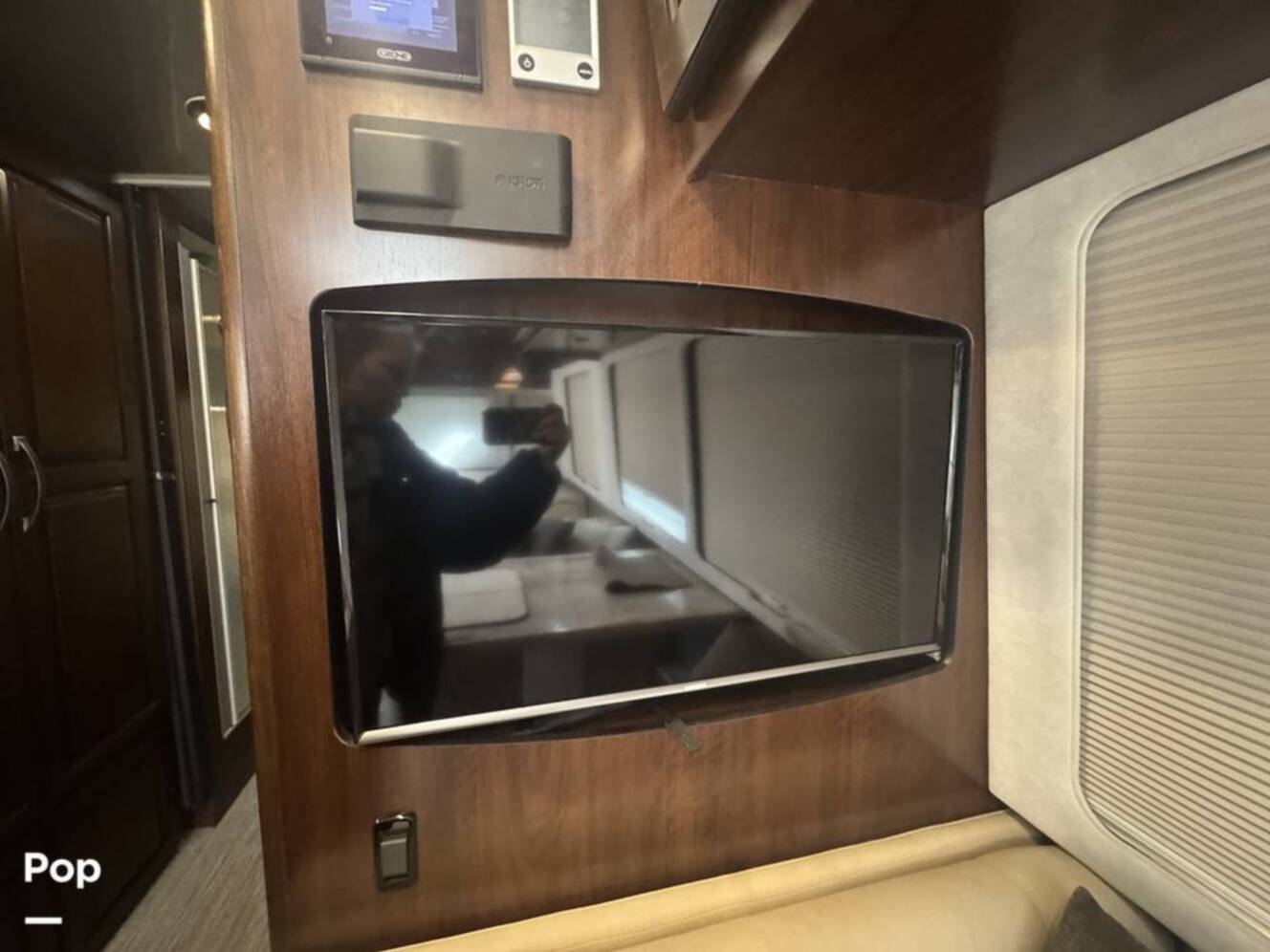 A photo of this 2020 Airstream Classic 30RB Twin