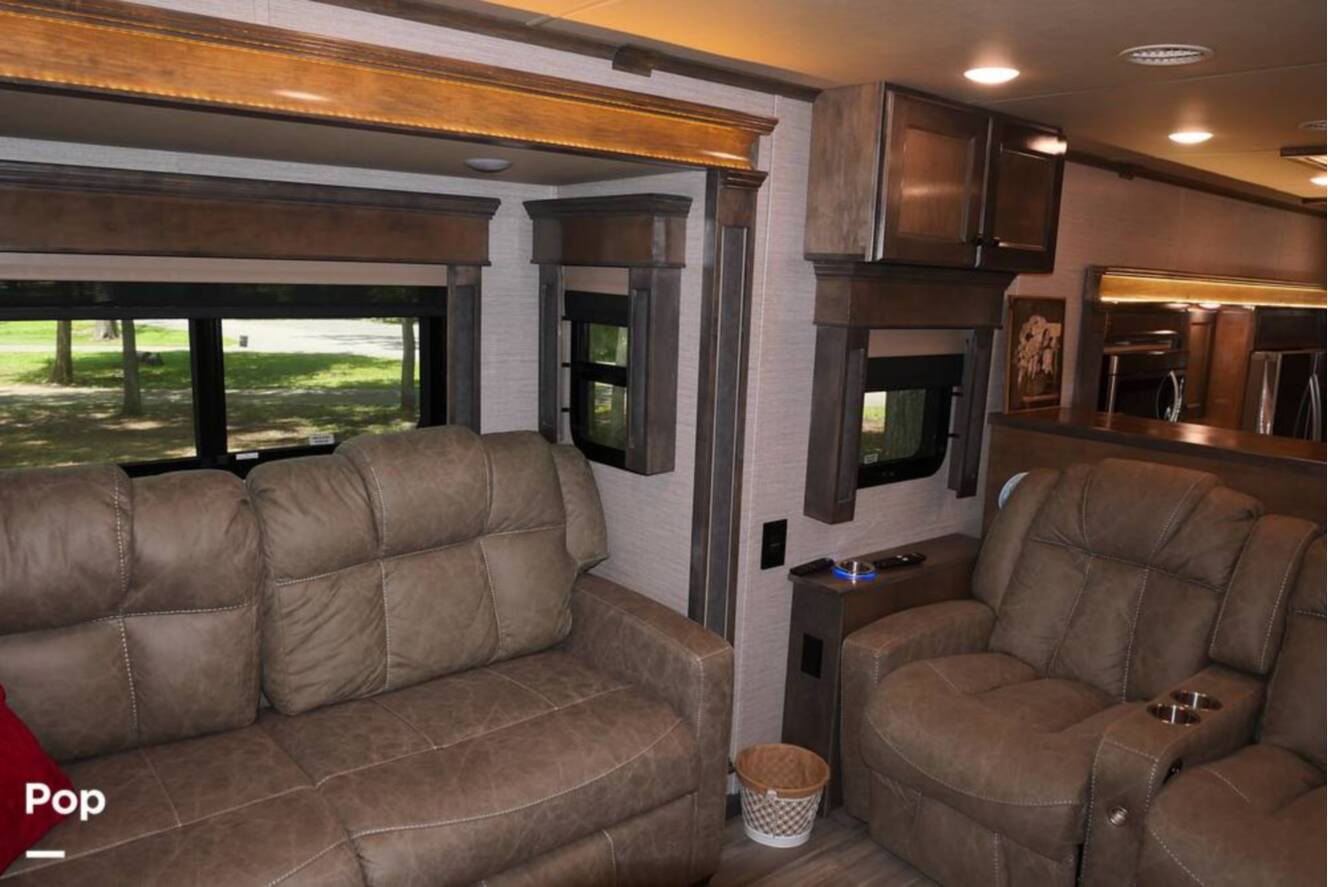 A photo of this 2022 Vanleigh Rv Beacon 42RDB