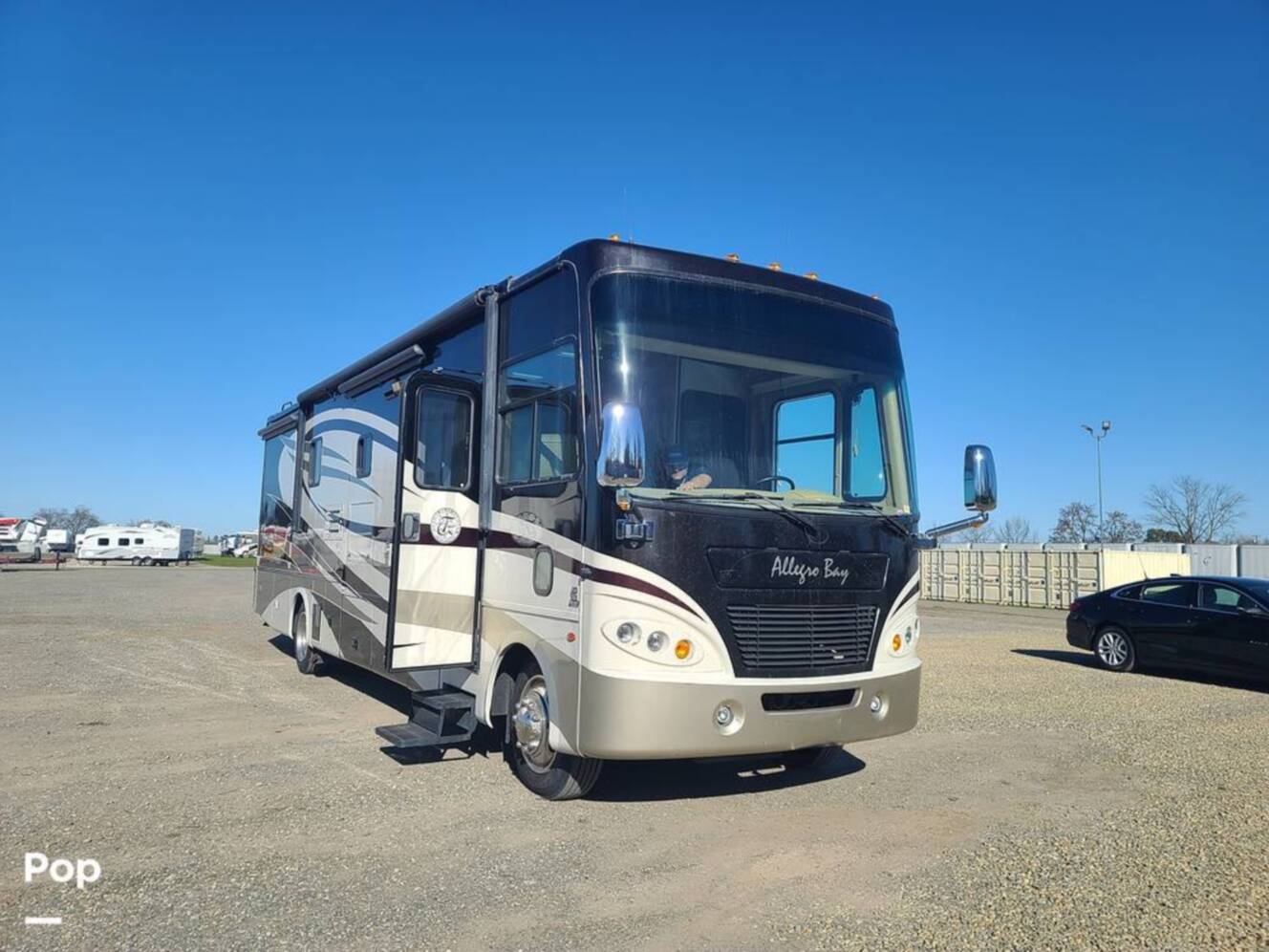 A photo of this 2009 Tiffin Allegro Bay 35TSB