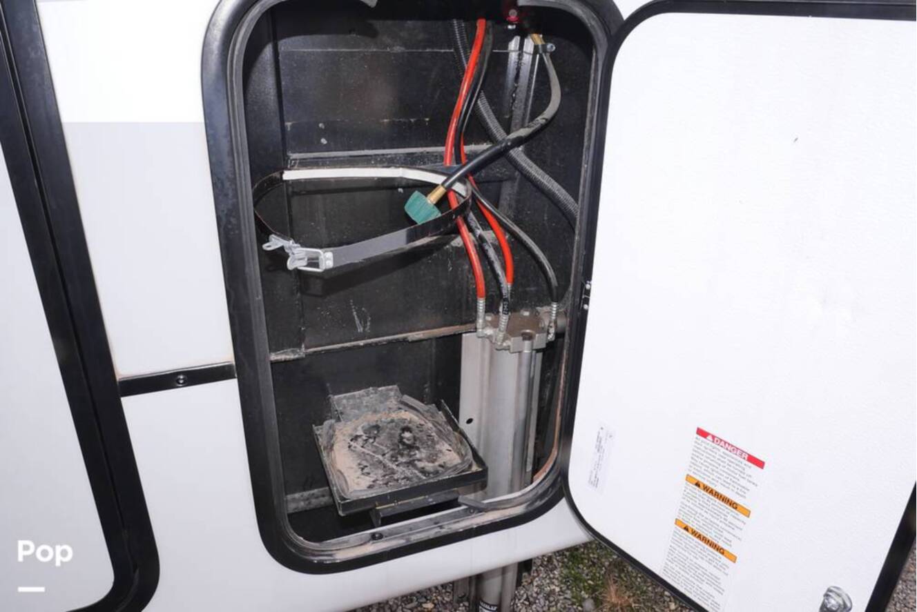 A photo of this 2021 Heartland ElkRidge 38RSRT