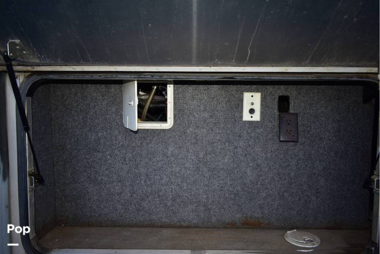 A photo of this 2006 Airstream Land Yacht A37