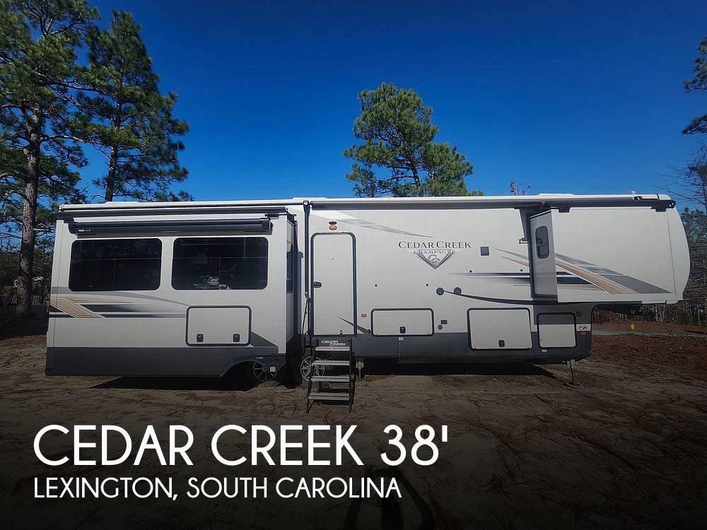 2021 Forest River Cedar Creek Champagne 38EBS RV