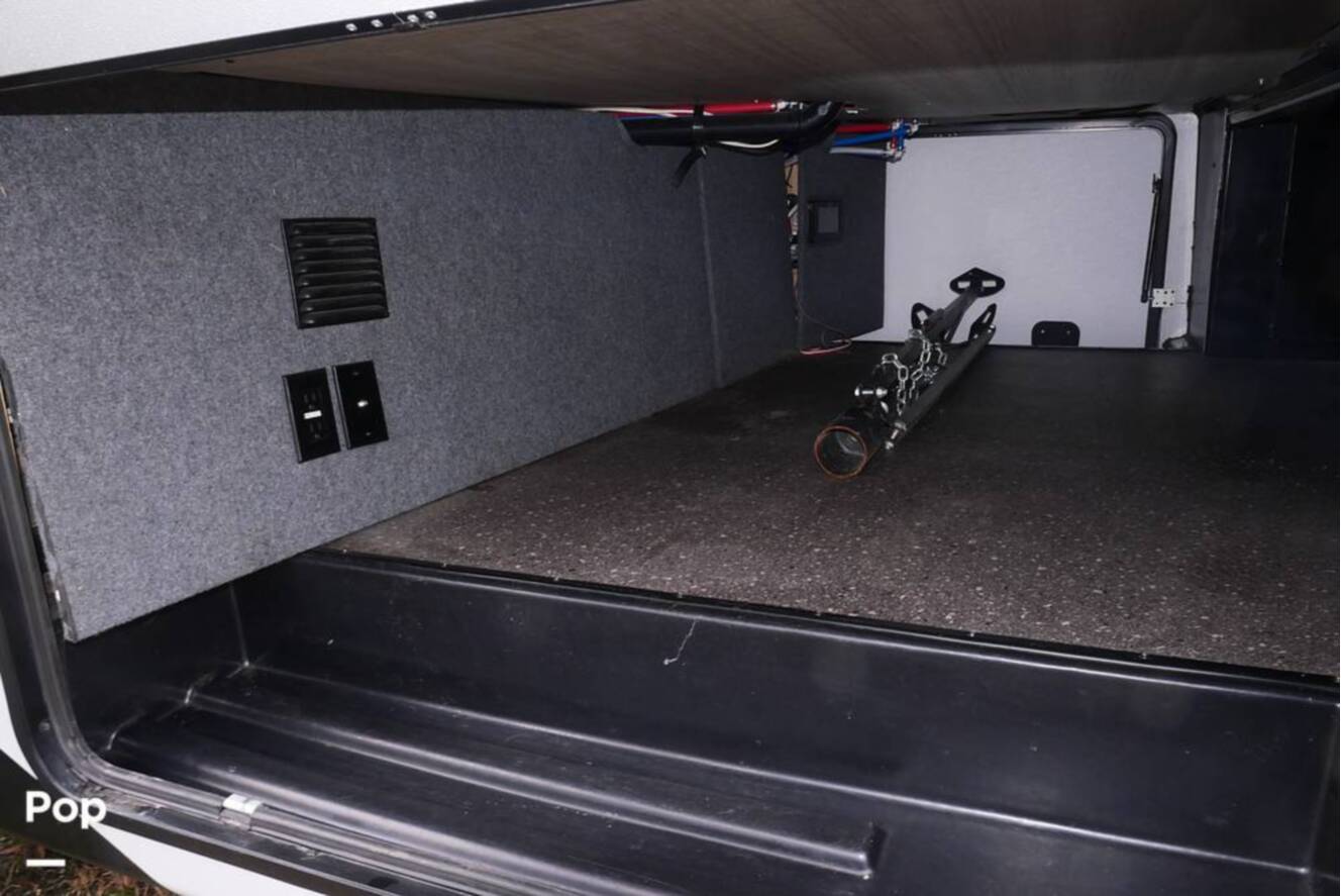 A photo of this 2021 Heartland ElkRidge 38RSRT