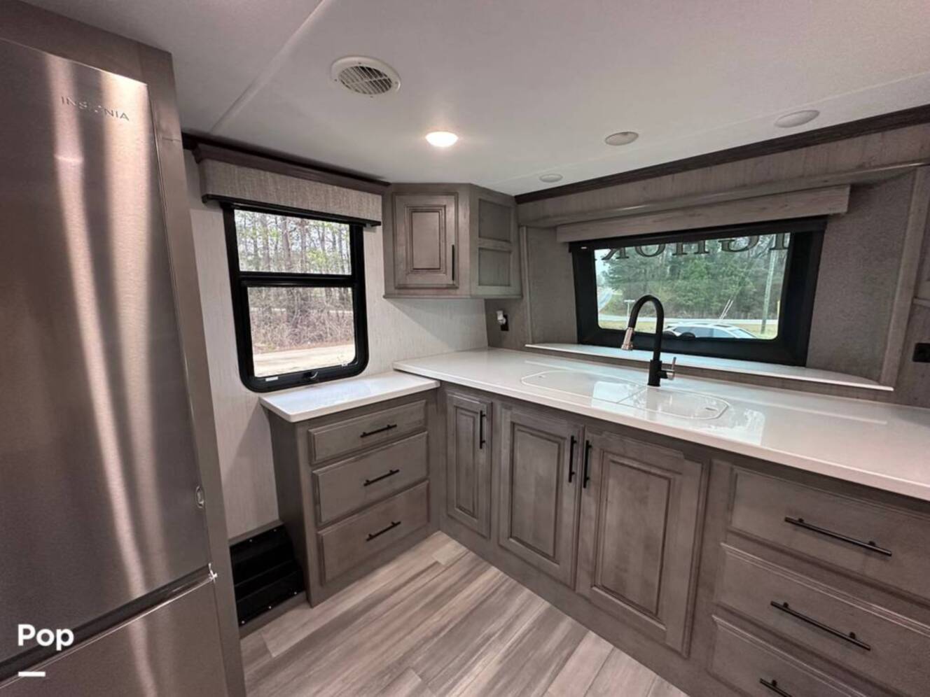 A photo of this 2021 Heartland Bighorn 3995FK