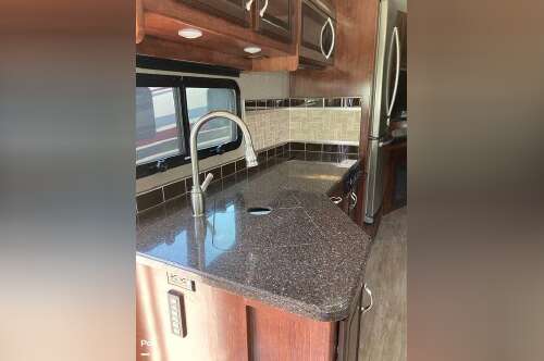 2018 Fleetwood Bounder 36H in southampton NJ
