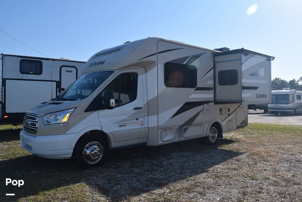 2017 Thor Motor Coach Gemini 23TB in milton FL