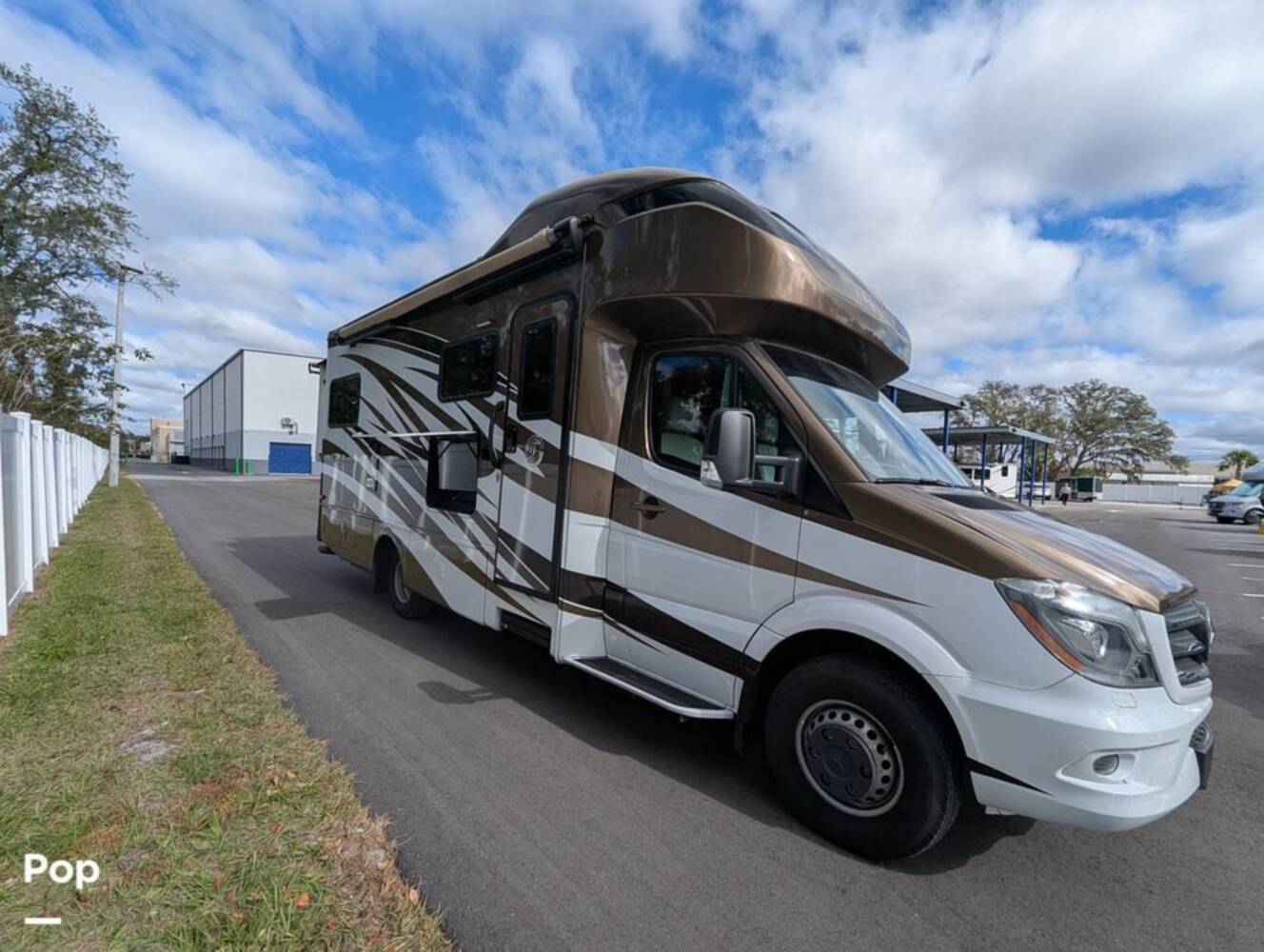 A photo of this 2018 Tiffin Wayfarer 24BW