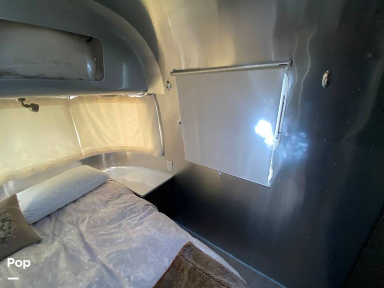 A photo of this 2014 Airstream International Serenity 27FB