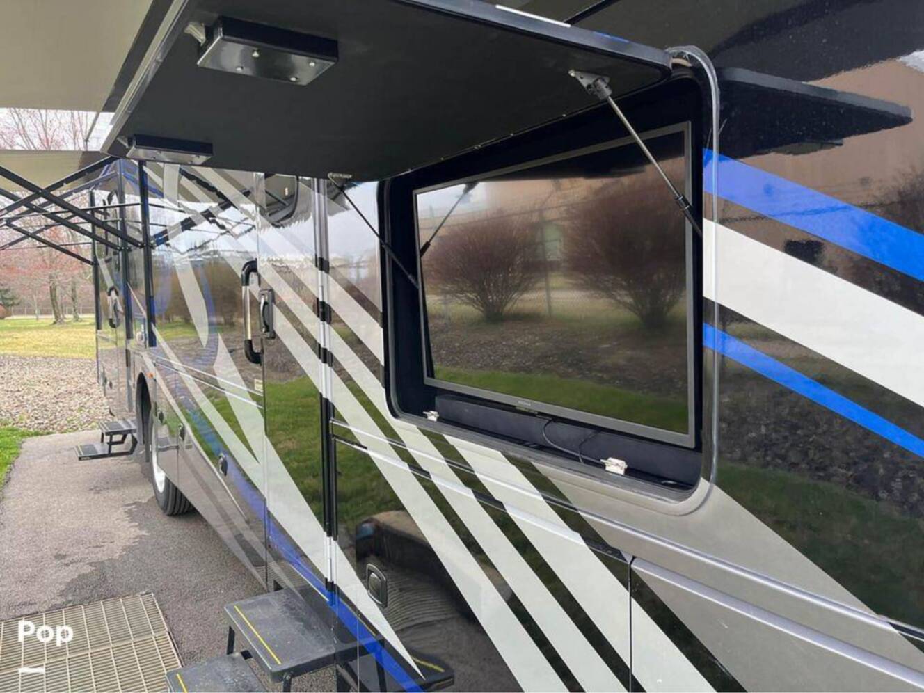 A photo of this 2023 Thor Motor Coach Outlaw 38KB