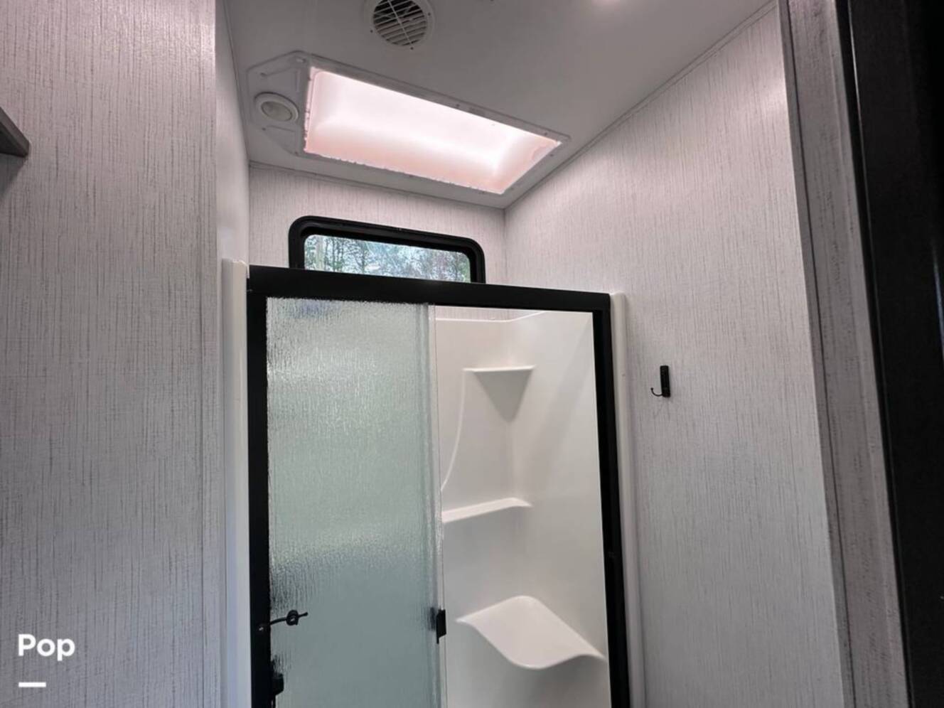 A photo of this 2021 Heartland Bighorn 3995FK