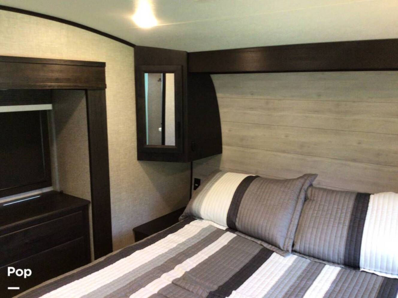 A photo of this 2022 Jayco Eagle HT 28.5RSTS