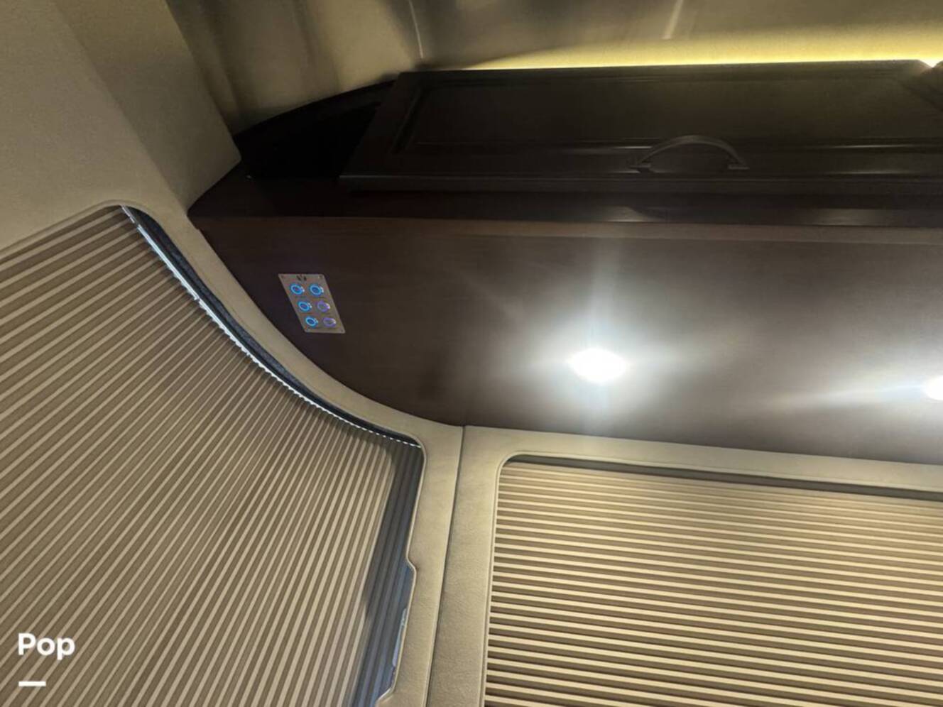 A photo of this 2020 Airstream Classic 30RB Twin
