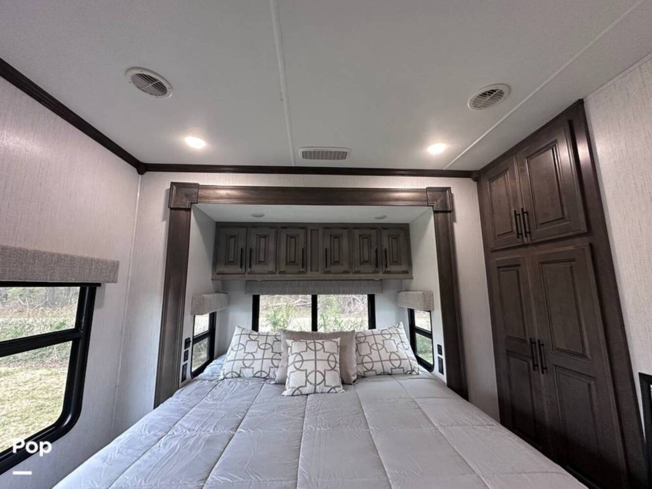 A photo of this 2021 Heartland Bighorn 3995FK